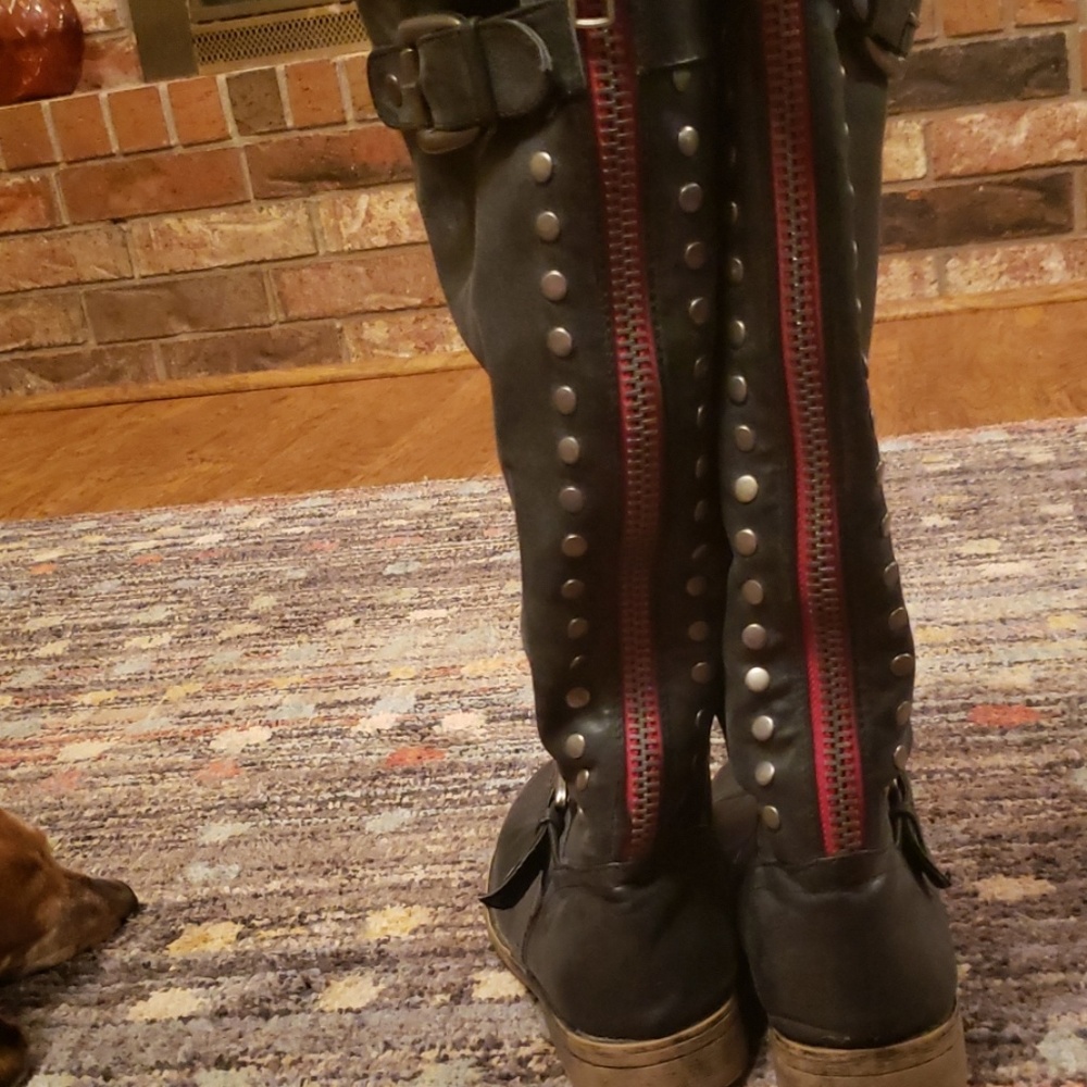 Charcoal boots